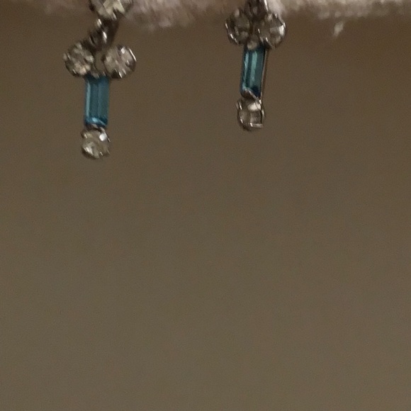 1940s rhinestone necklace with matching earrings - Picture 5 of 5